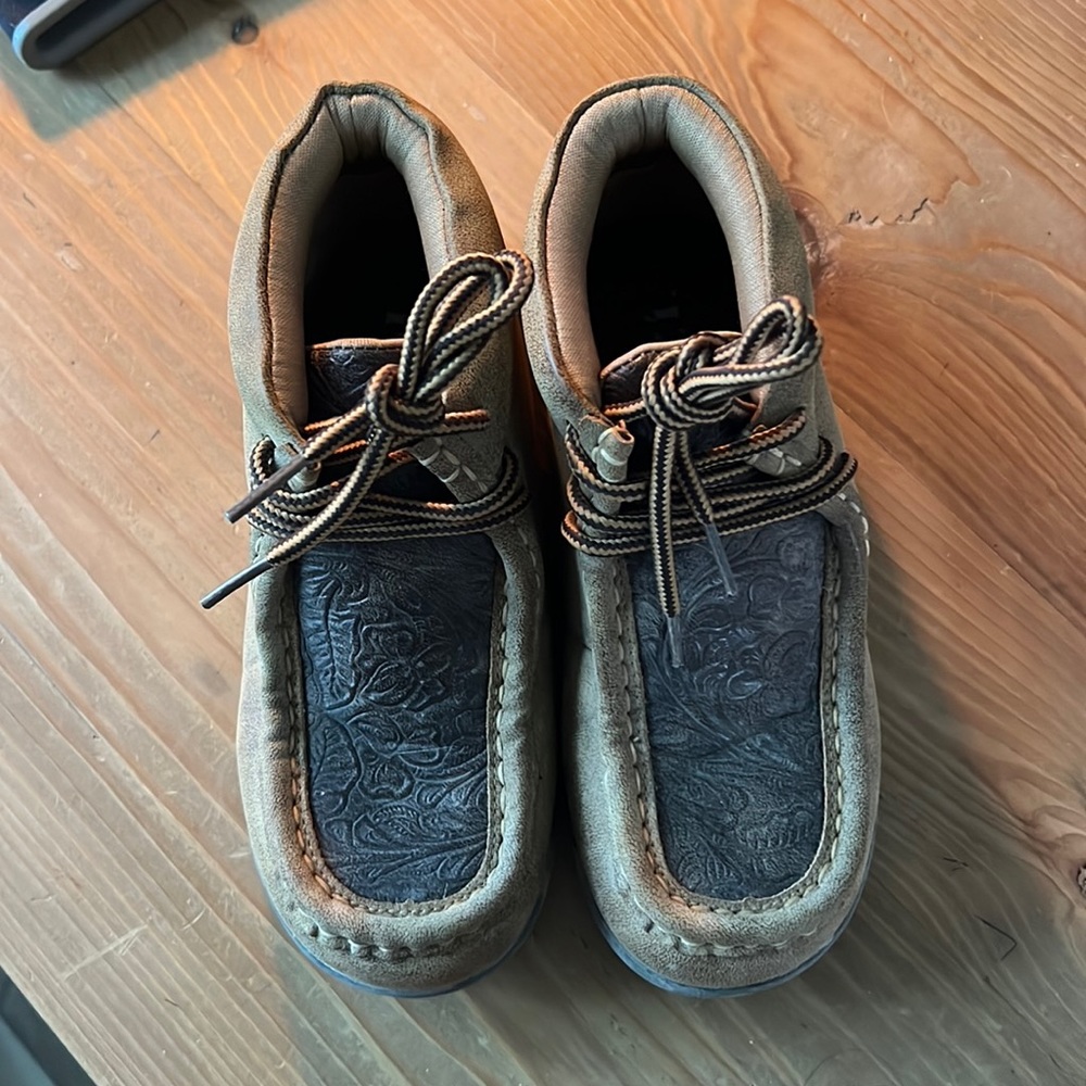 Twisted X Boys boots, Boys Shoes, country shoes, size 12